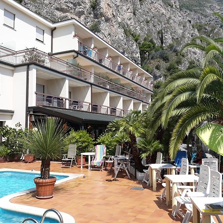 Hotel Europa Limone sul Garda Exterior foto