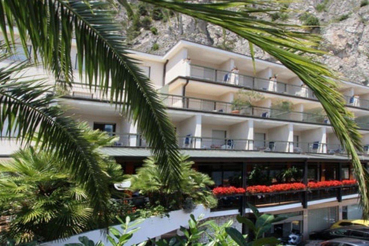 Hotel Europa Limone sul Garda Exterior foto