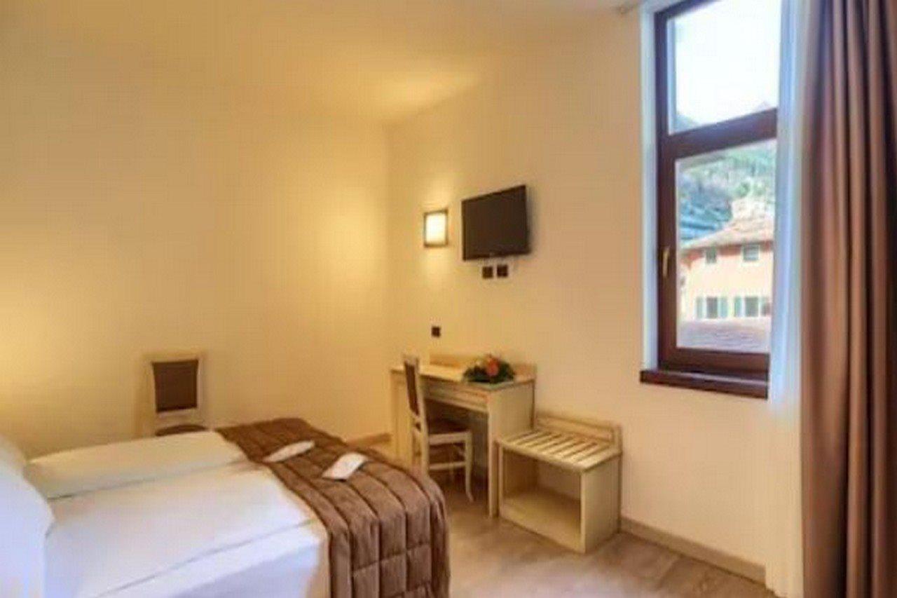 Hotel Europa Limone sul Garda Exterior foto