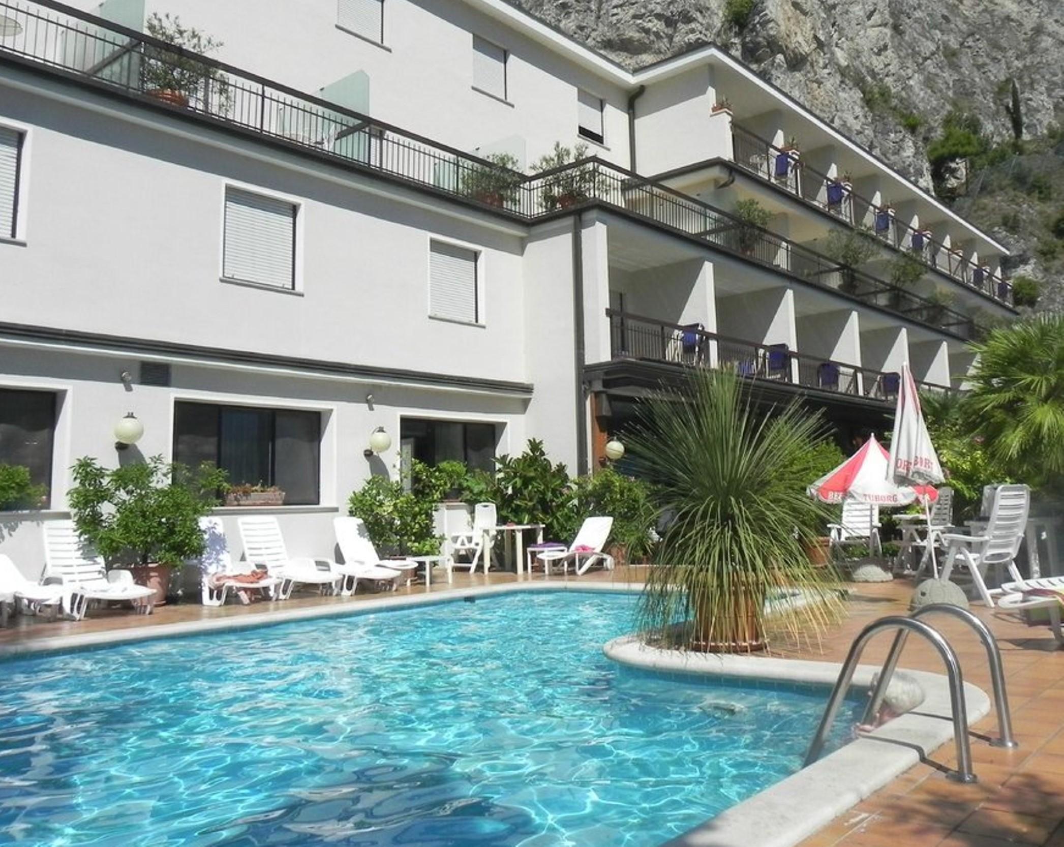 Hotel Europa Limone sul Garda Exterior foto