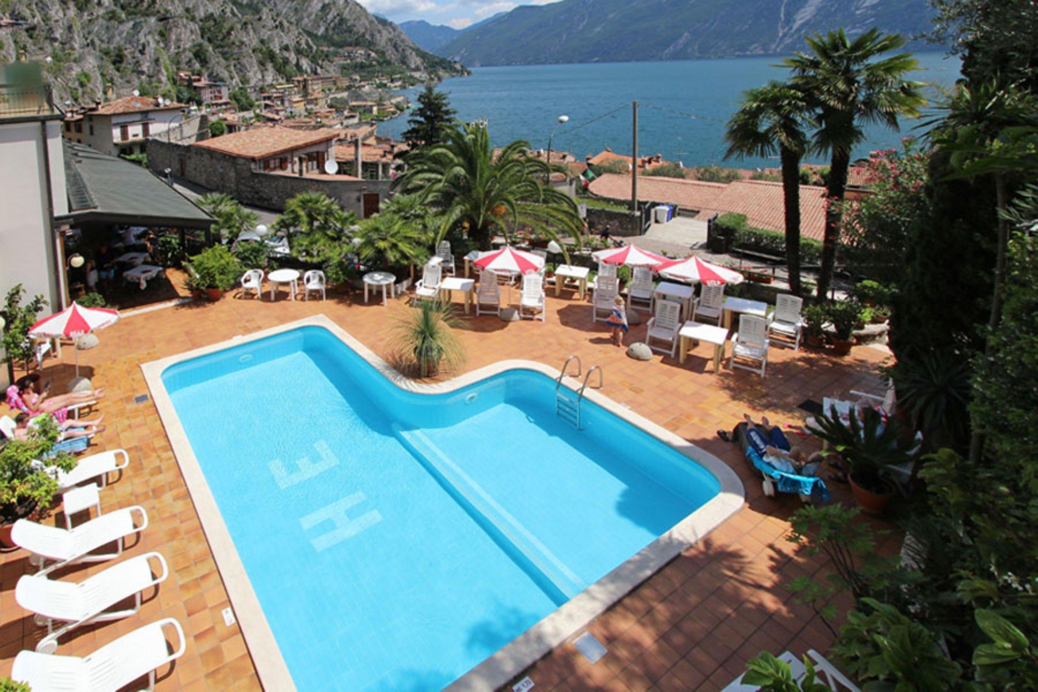 Hotel Europa Limone sul Garda Exterior foto