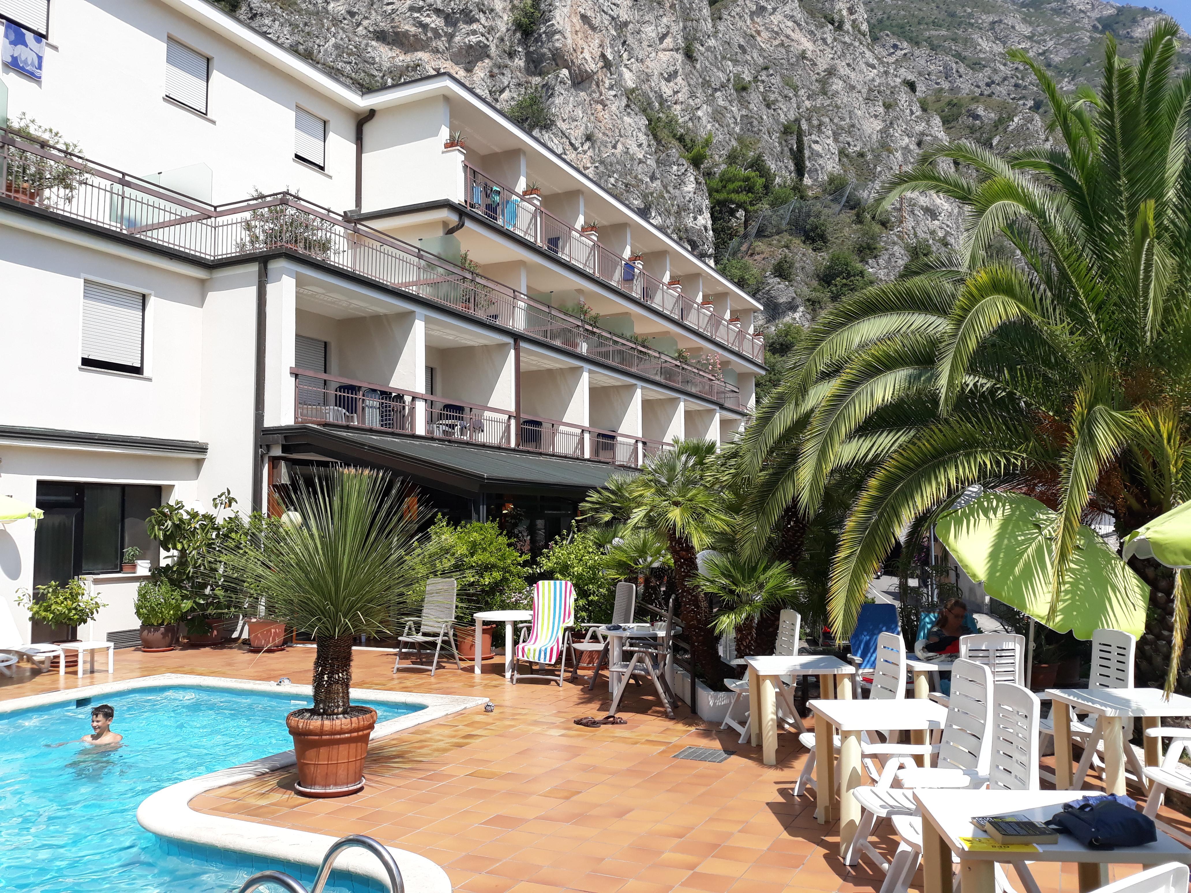Hotel Europa Limone sul Garda Exterior foto