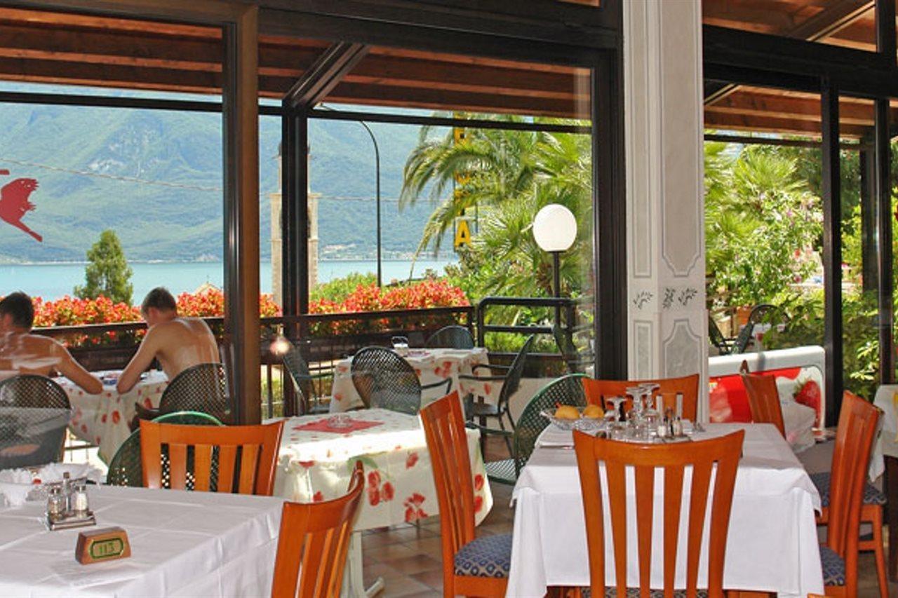 Hotel Europa Limone sul Garda Exterior foto