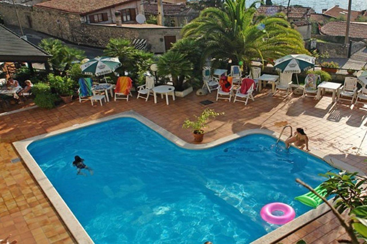 Hotel Europa Limone sul Garda Exterior foto